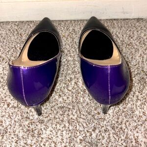 New very nice Samsay two-tone black & purple pumps. Clearing out closet !